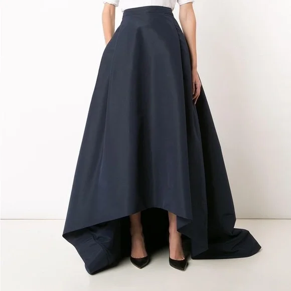 Carolina Herrera | Skirts | Carolina Herrera Size 8 Highlow